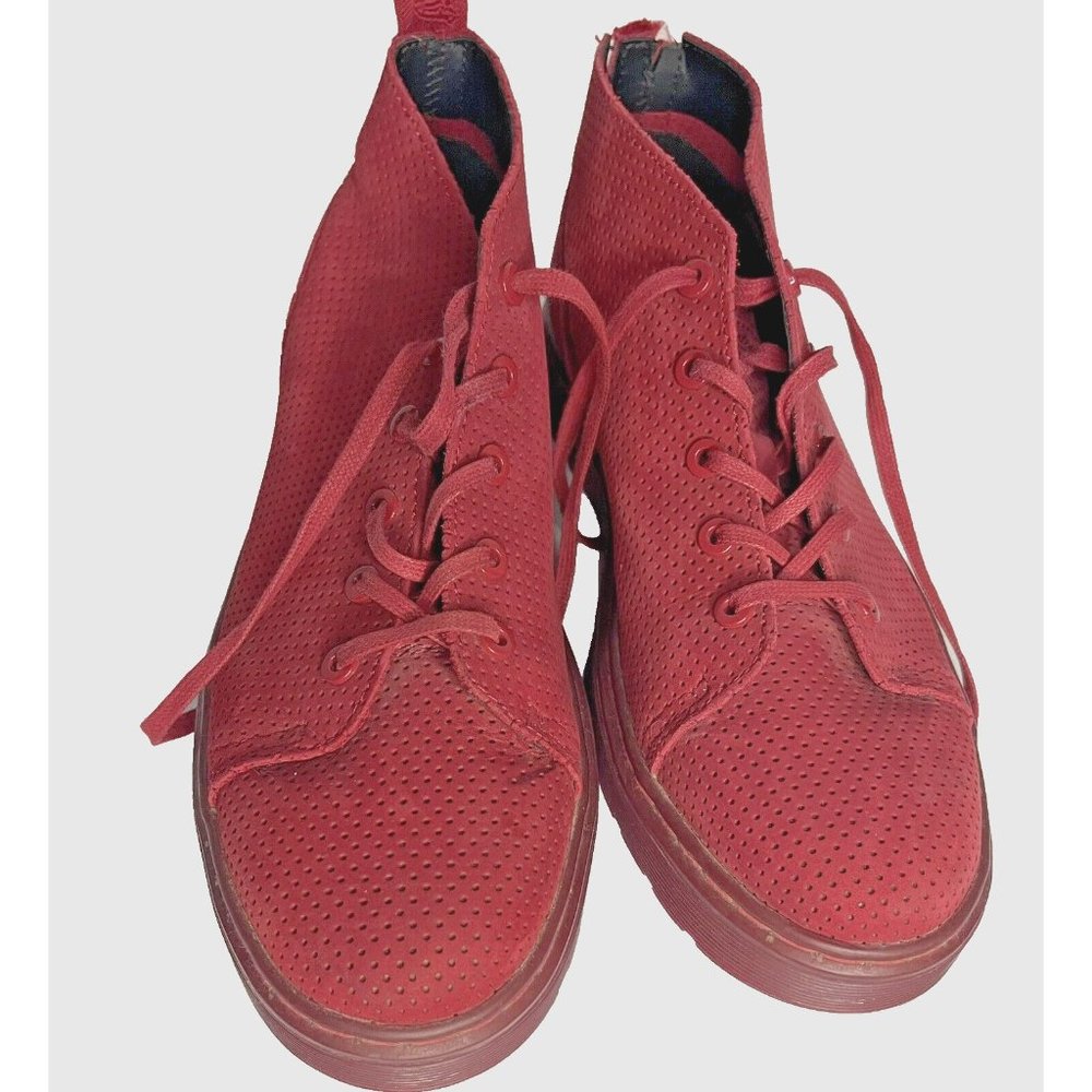 DR MARTENS Baynes Chukka Boots Mens sz 11/UK 43 Suede Sneakers Trainers Red FLAW